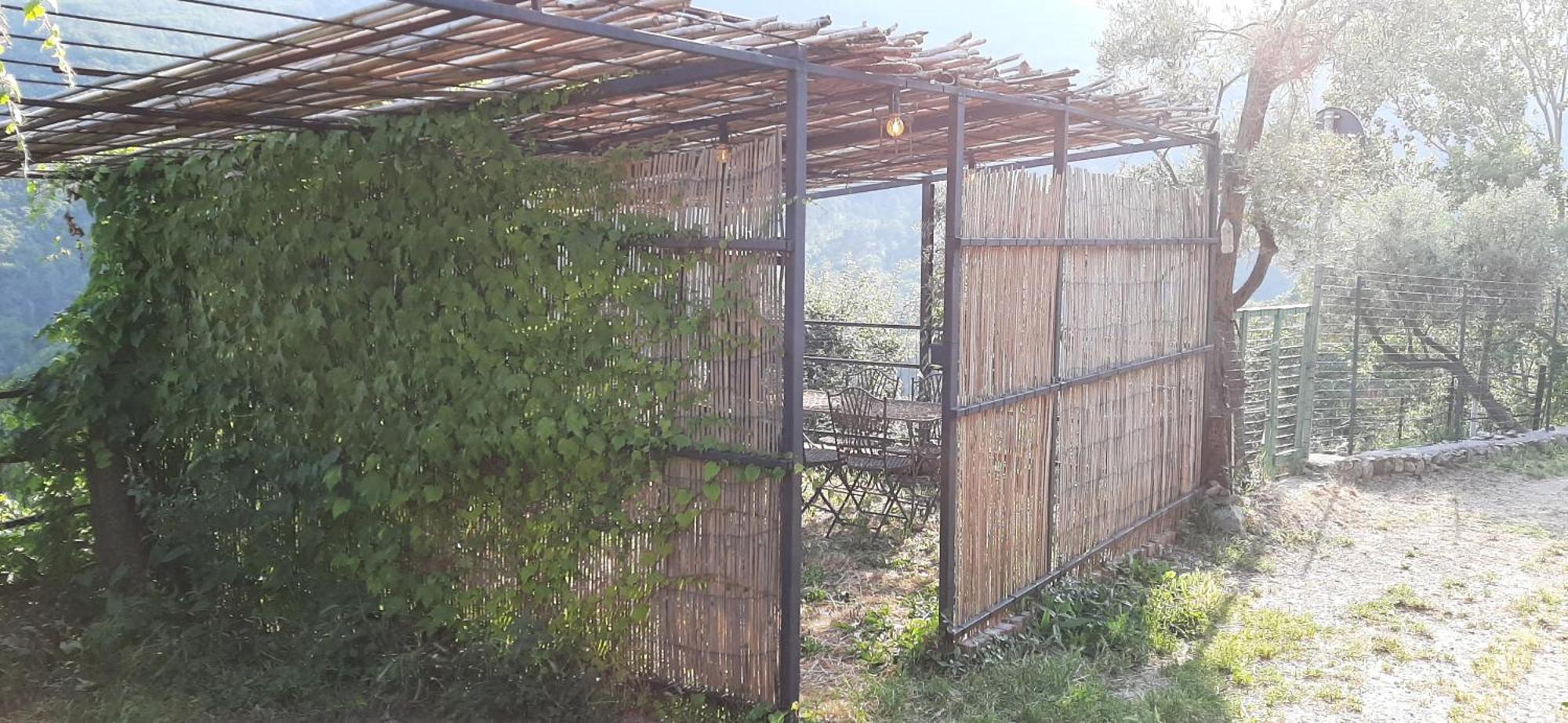 Contrada Casa Vacanze Apartman Vado Ligure Kültér fotó