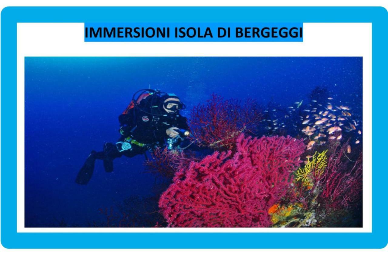 Contrada Casa Vacanze Apartman Vado Ligure Kültér fotó
