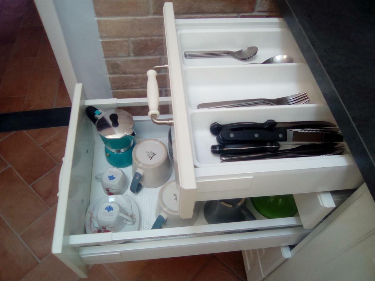 Contrada Casa Vacanze Apartman Vado Ligure Kültér fotó